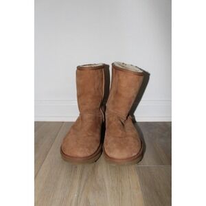 UGG Classic Short II Chestnut Suede Shearling Boots Womens Size 6 1016223